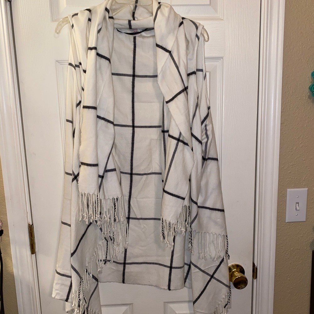 Long open vest